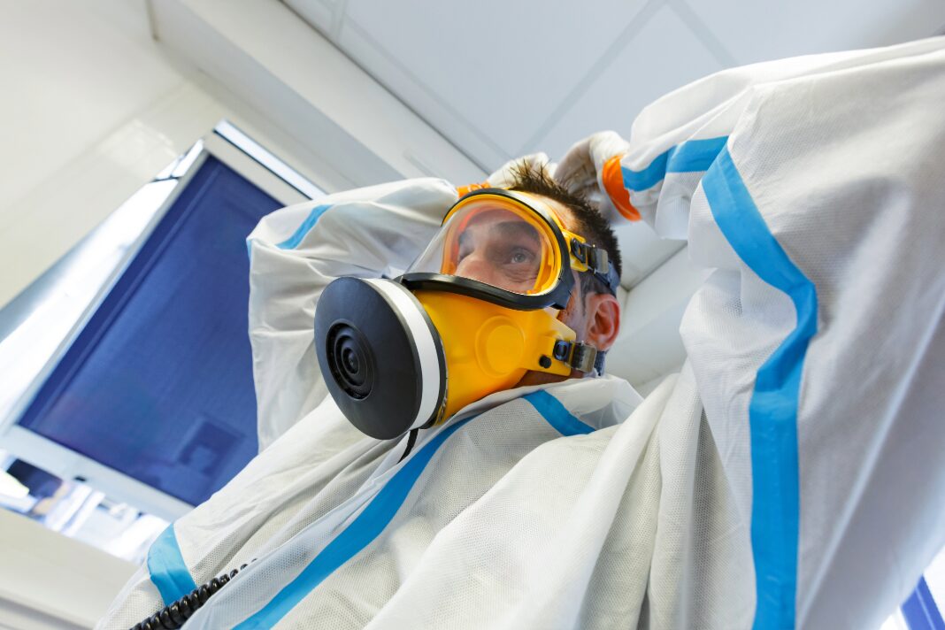 Safe Seismic Measures for Buildings with Asbestos