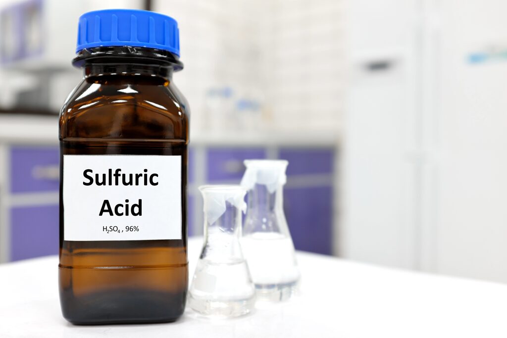 chemicals, glassware, and critical laboratory assets have to be stored and secured properly to reduce risk and improve resilience during unexpected events. 