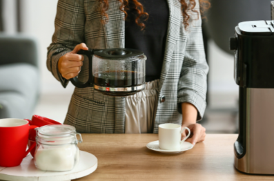 It is important not to forget to take earthquake-preparedness measures for items in the workplace break room, such as televisions, microwaves, water heaters, and various shelves.